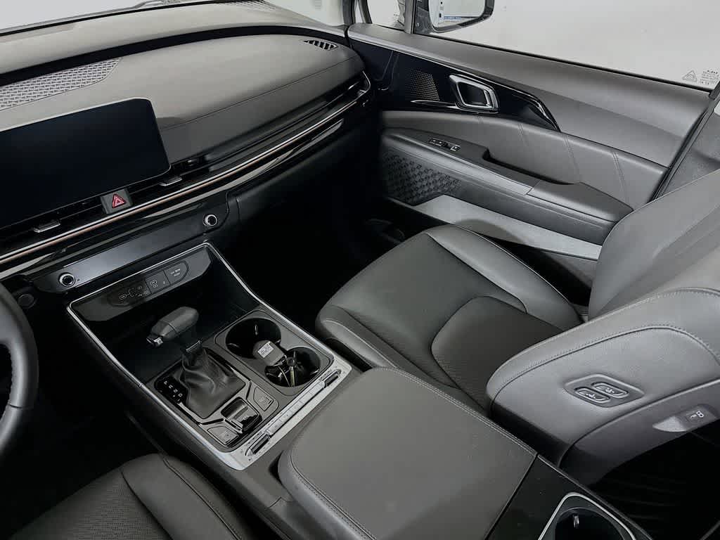 2025 Kia Carnival SX Prestige