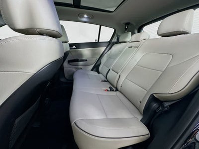 2022 Kia Sportage EX