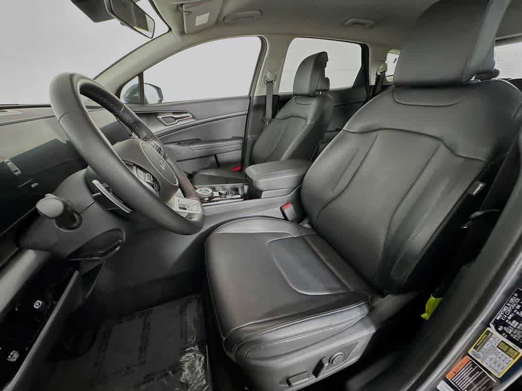 2025 Kia Sportage Hybrid EX