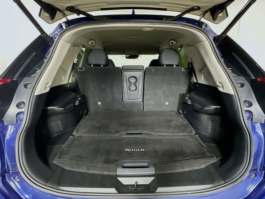 2020 Nissan Rogue SV