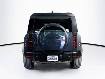 2025 Land Rover Defender X-Dynamic SE