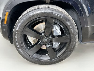 2024 Land Rover Defender X-Dynamic SE