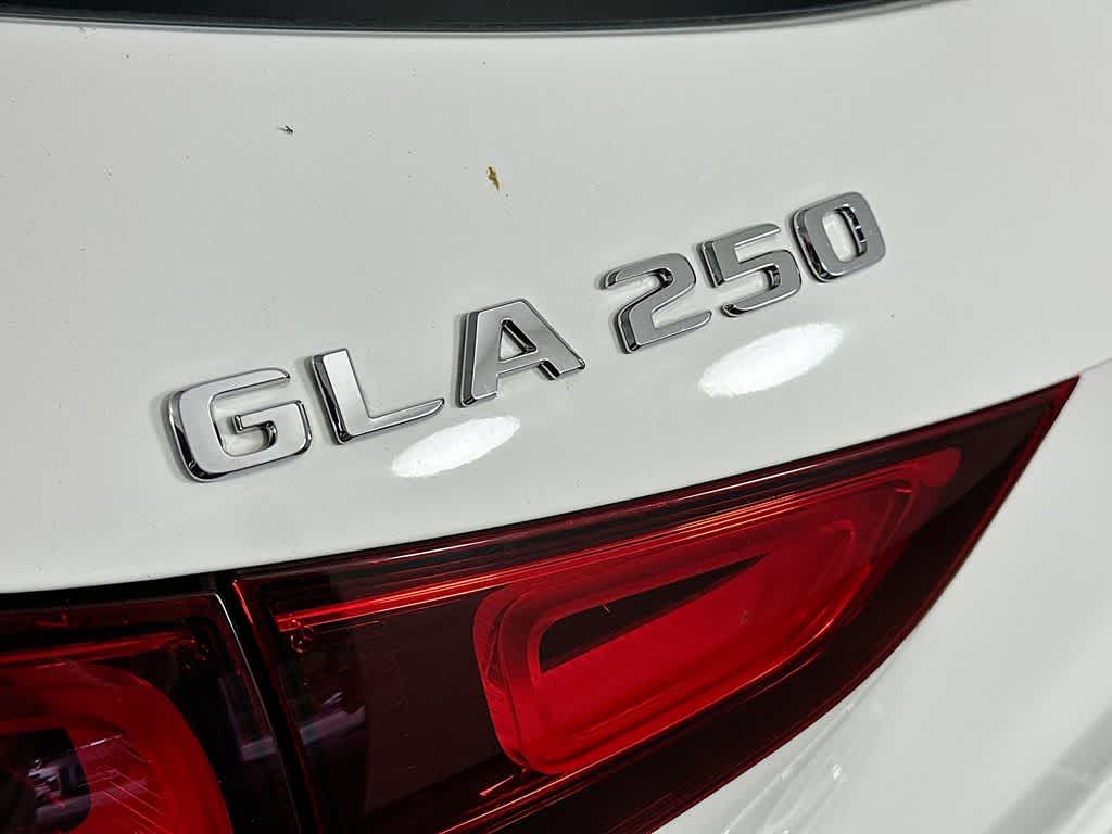 2022 Mercedes-Benz GLA 250 GLA 250