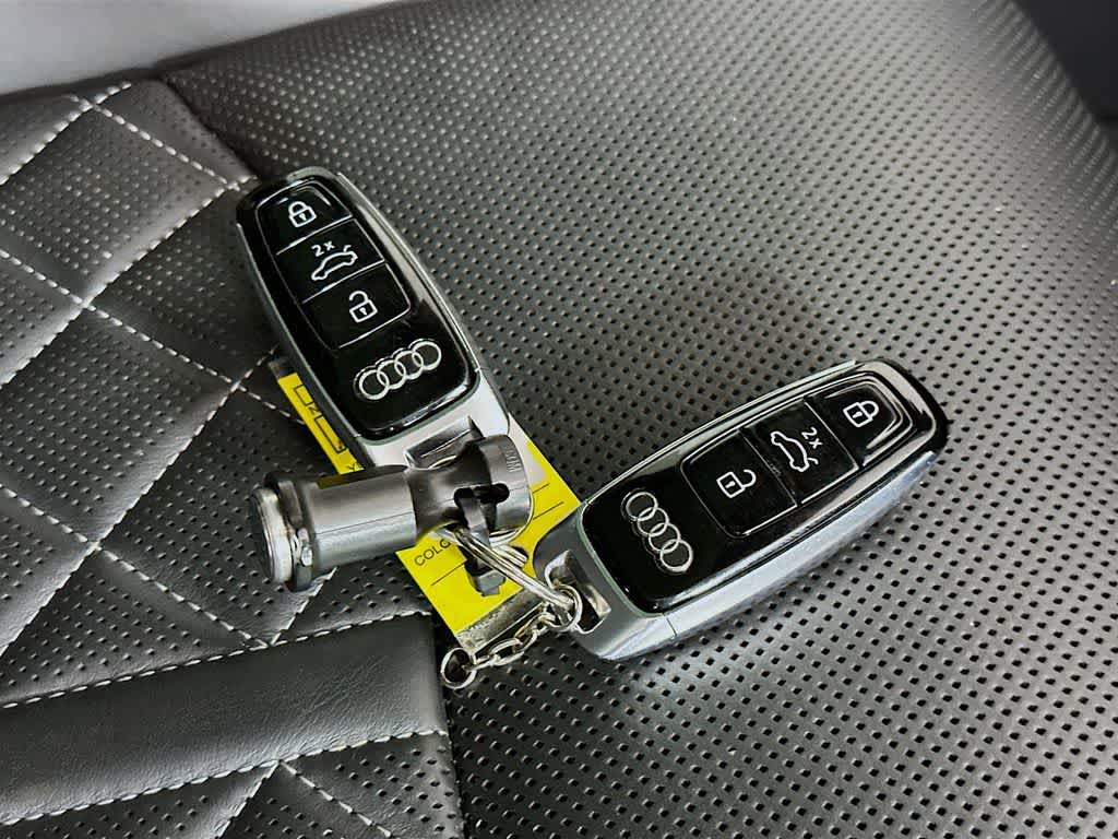 2021 Audi SQ7 Premium Plus