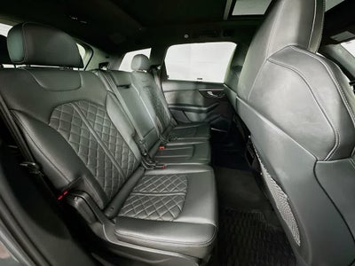 2021 Audi SQ7 Premium Plus