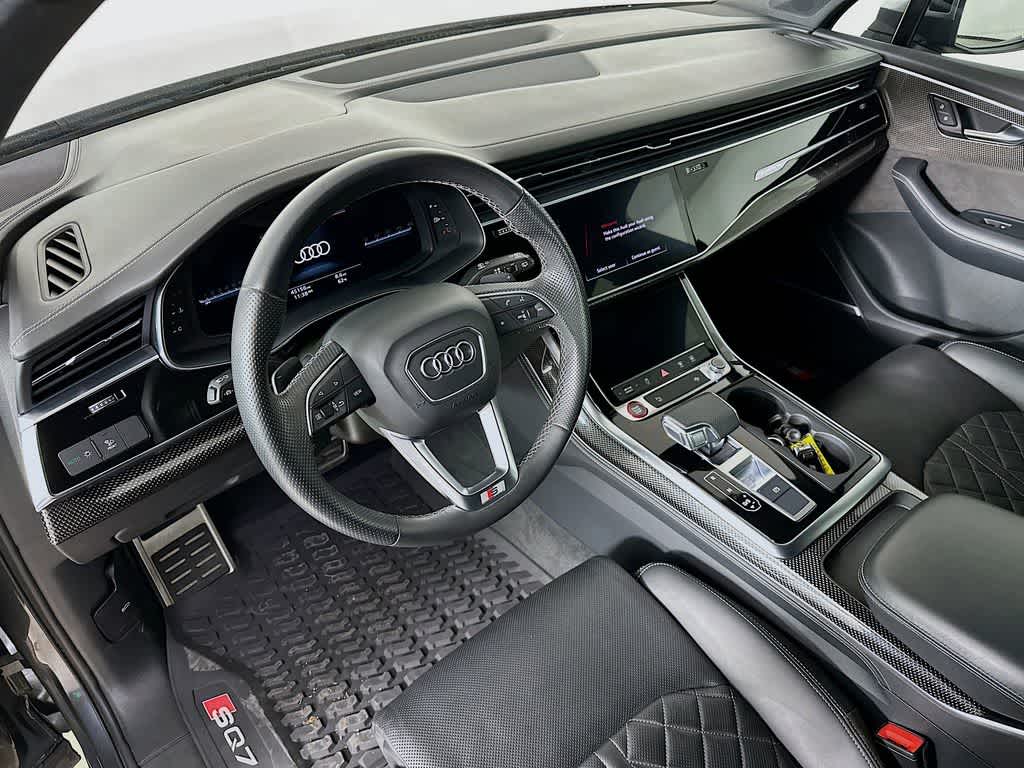 2021 Audi SQ7 Premium Plus
