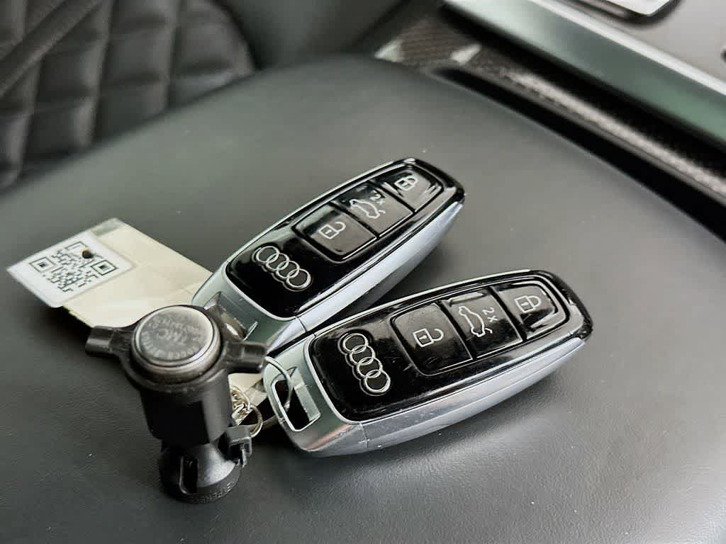 2021 Audi SQ7 Premium Plus