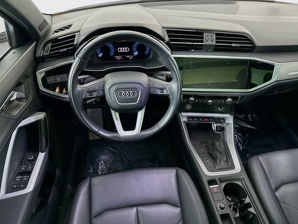 2024 Audi Q3 S line Premium