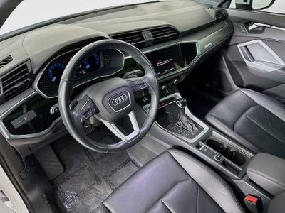 2024 Audi Q3 S line Premium