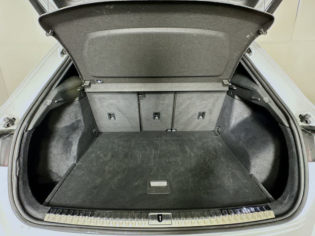 2024 Audi Q3 S line Premium