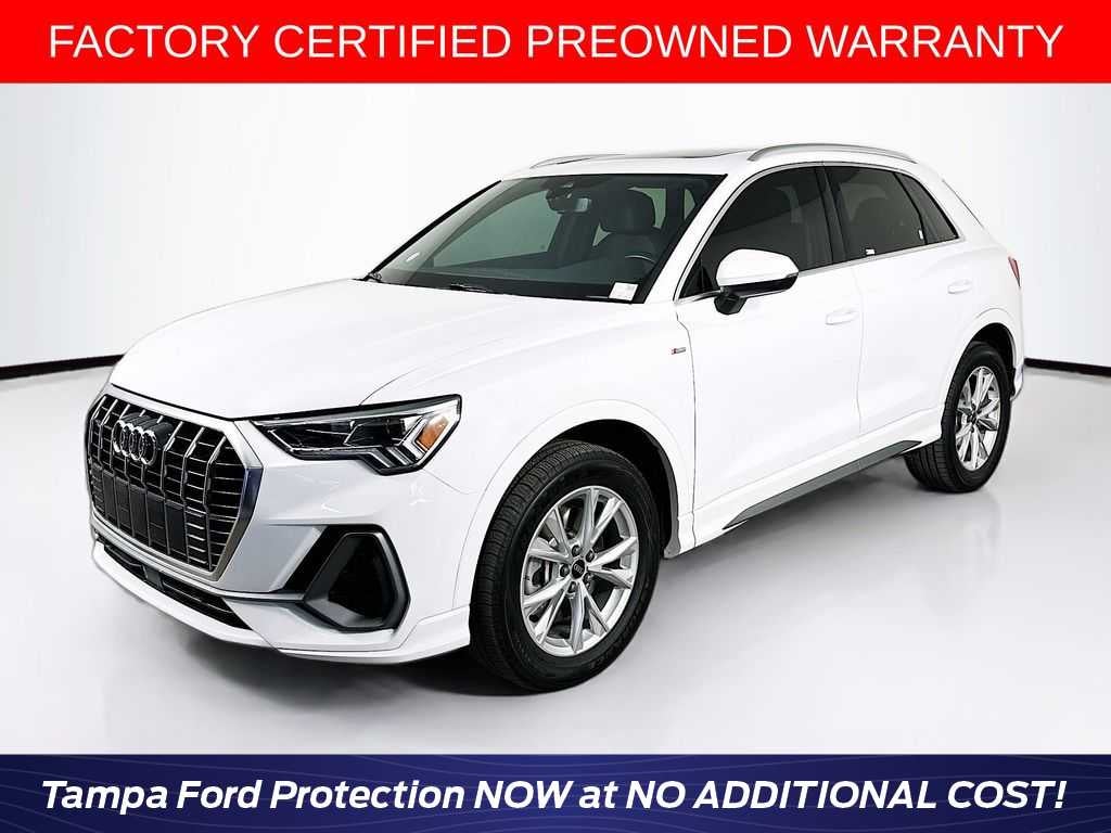 2024 Audi Q3 S line Premium