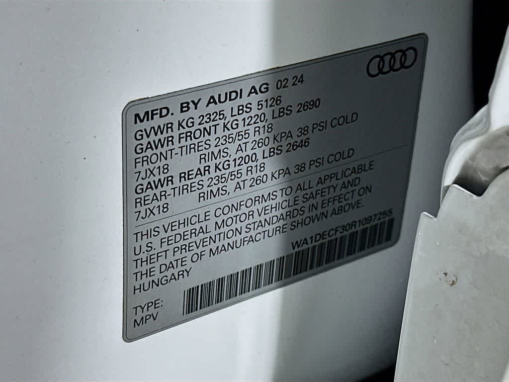 2024 Audi Q3 S line Premium