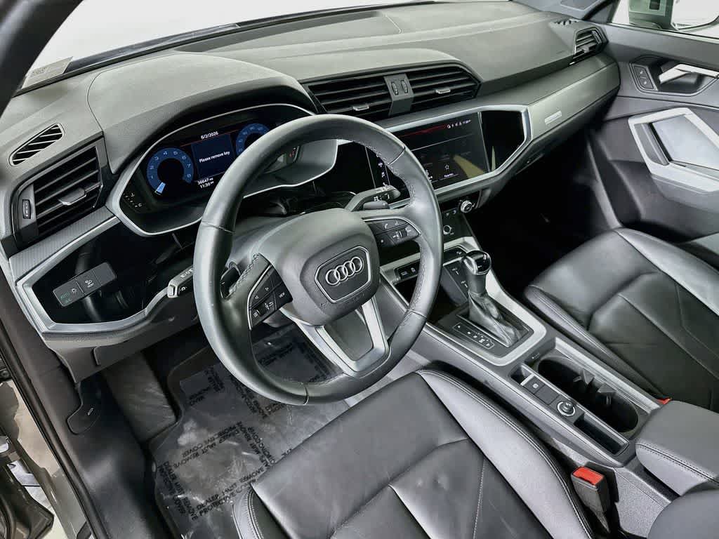 2025 Audi Q3 S line Premium