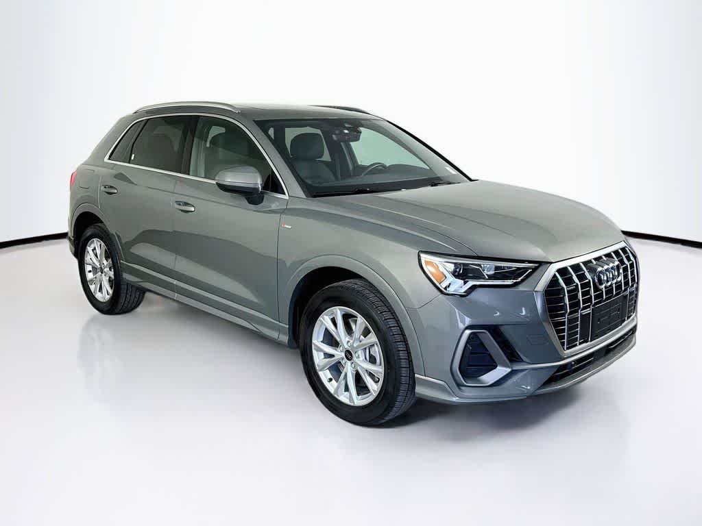 2025 Audi Q3 S line Premium