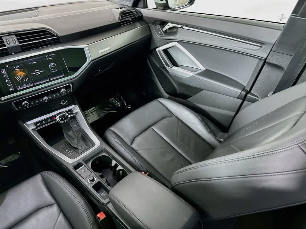 2025 Audi Q3 S line Premium