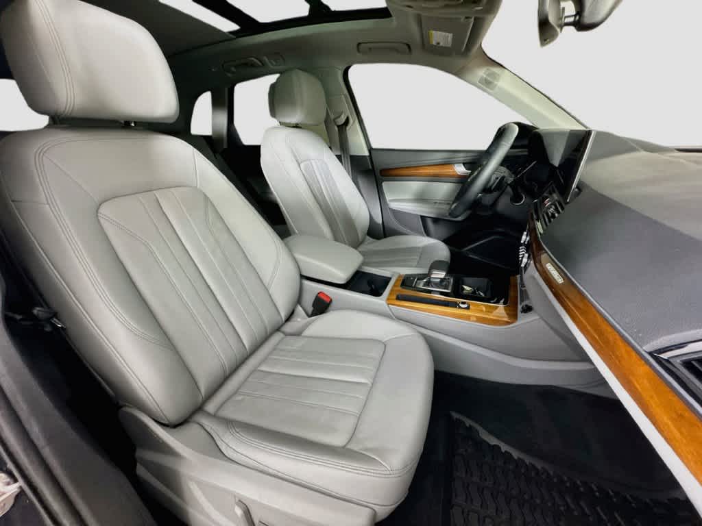 2023 Audi Q5 S line Premium Plus