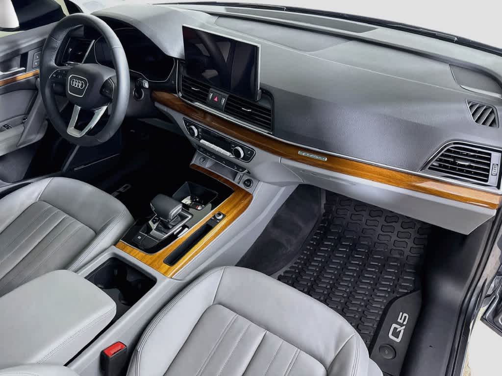 2023 Audi Q5 S line Premium Plus