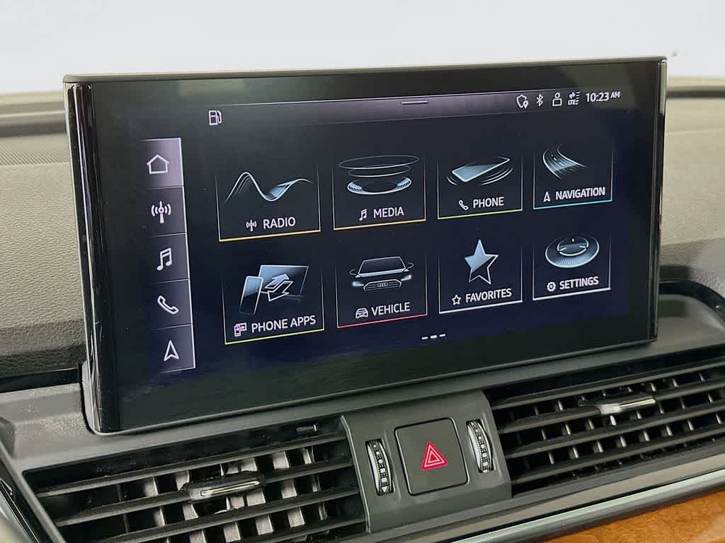 2022 Audi Q5 S line Premium Plus