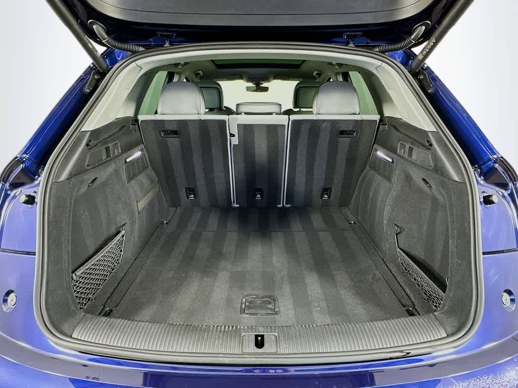 2022 Audi Q5 S line Premium Plus