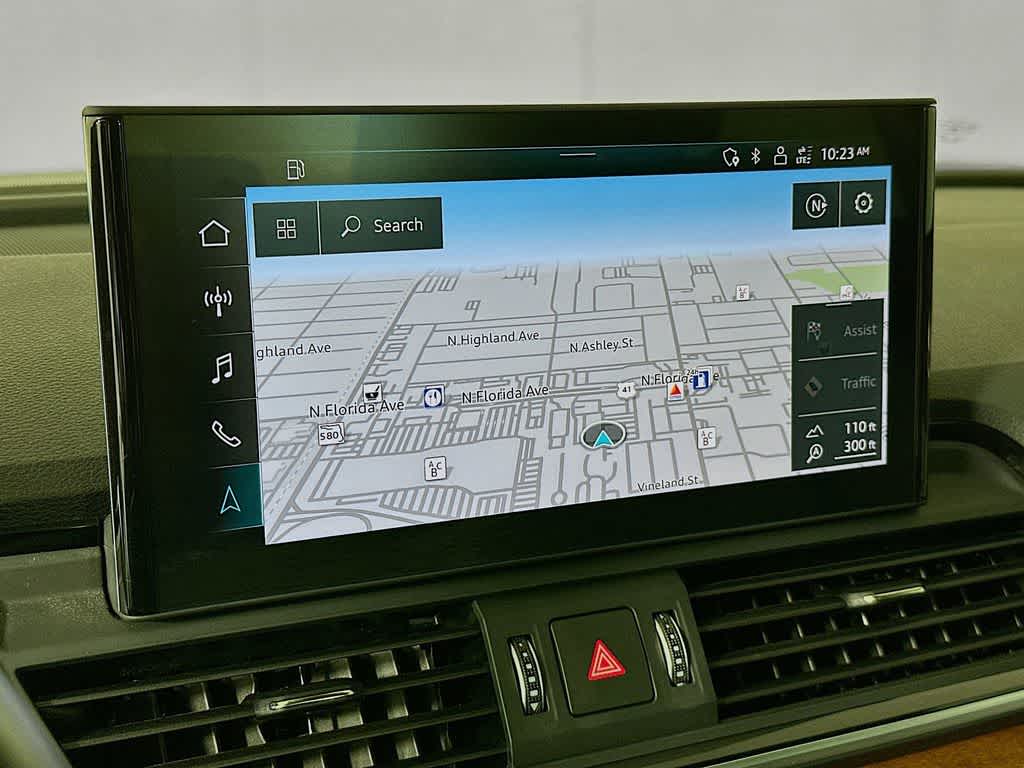 2022 Audi Q5 S line Premium Plus