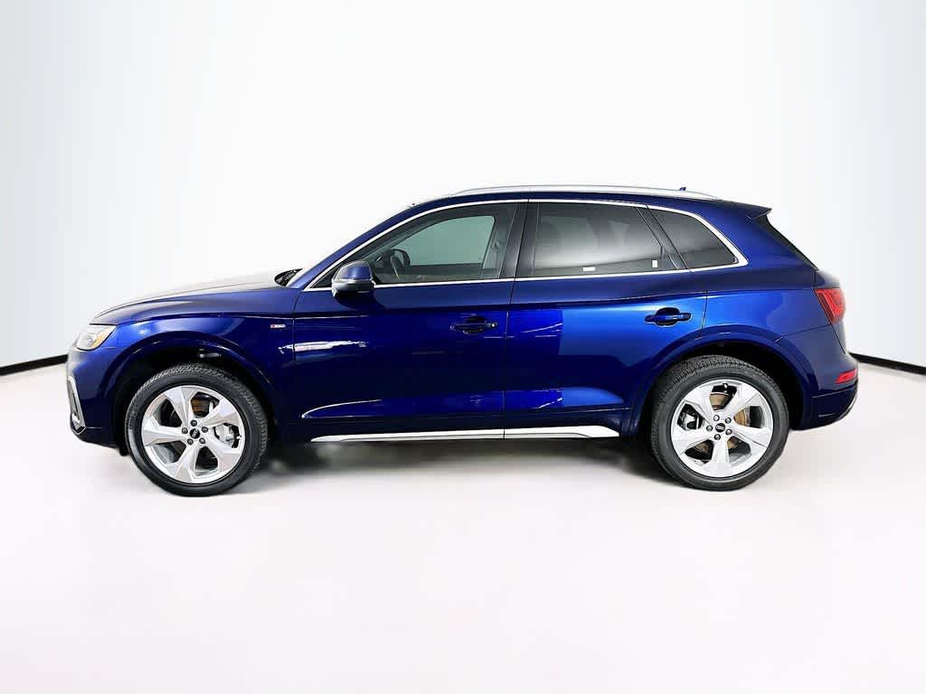 2022 Audi Q5 S line Premium Plus