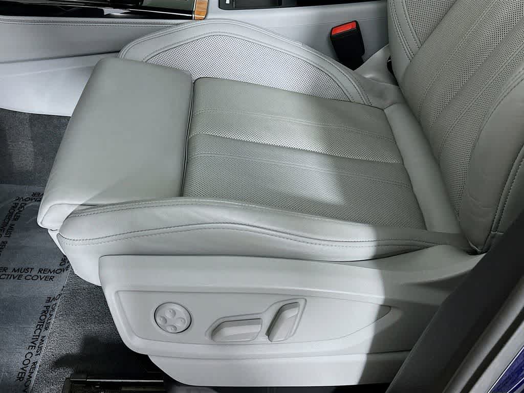 2022 Audi Q5 S line Premium Plus