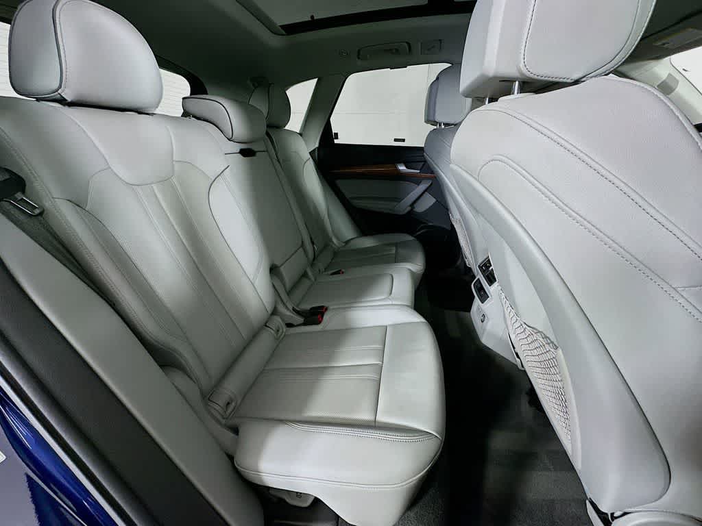 2022 Audi Q5 S line Premium Plus