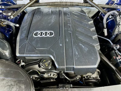 2022 Audi Q5 S line Premium Plus