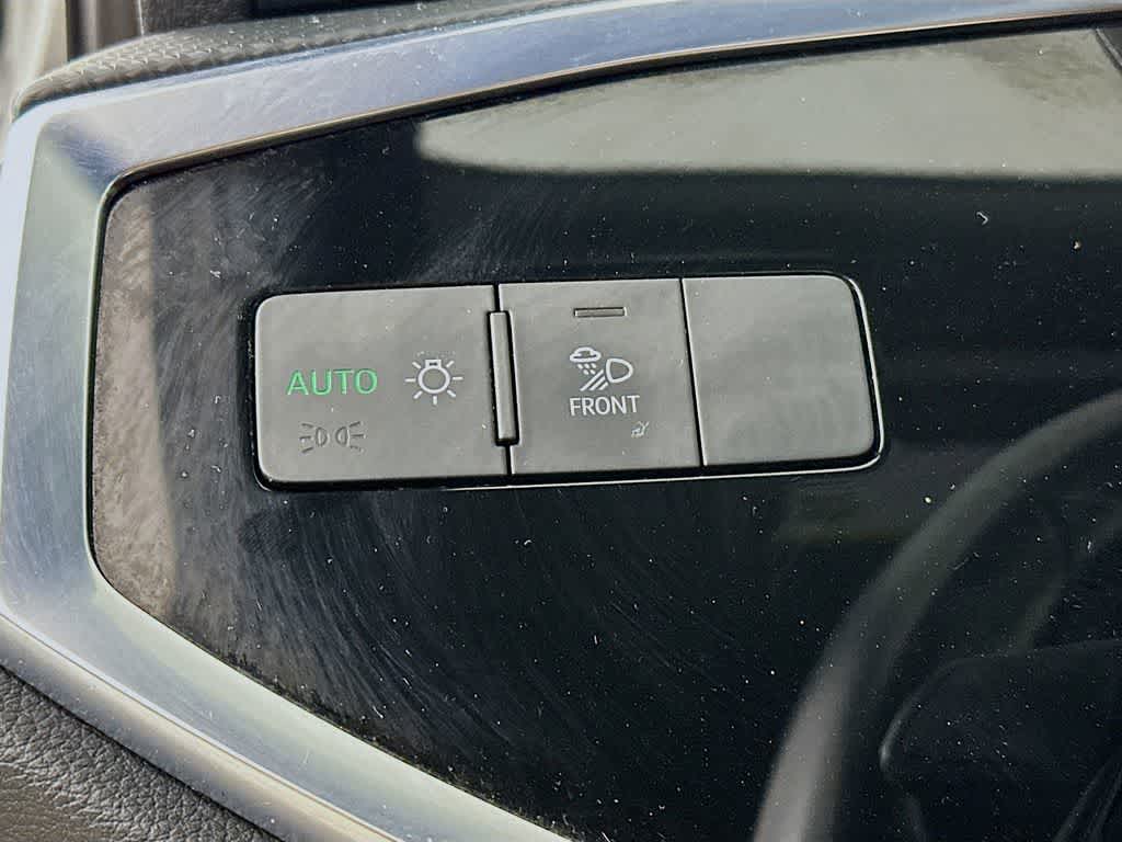 2020 Audi Q3 S line Premium Plus