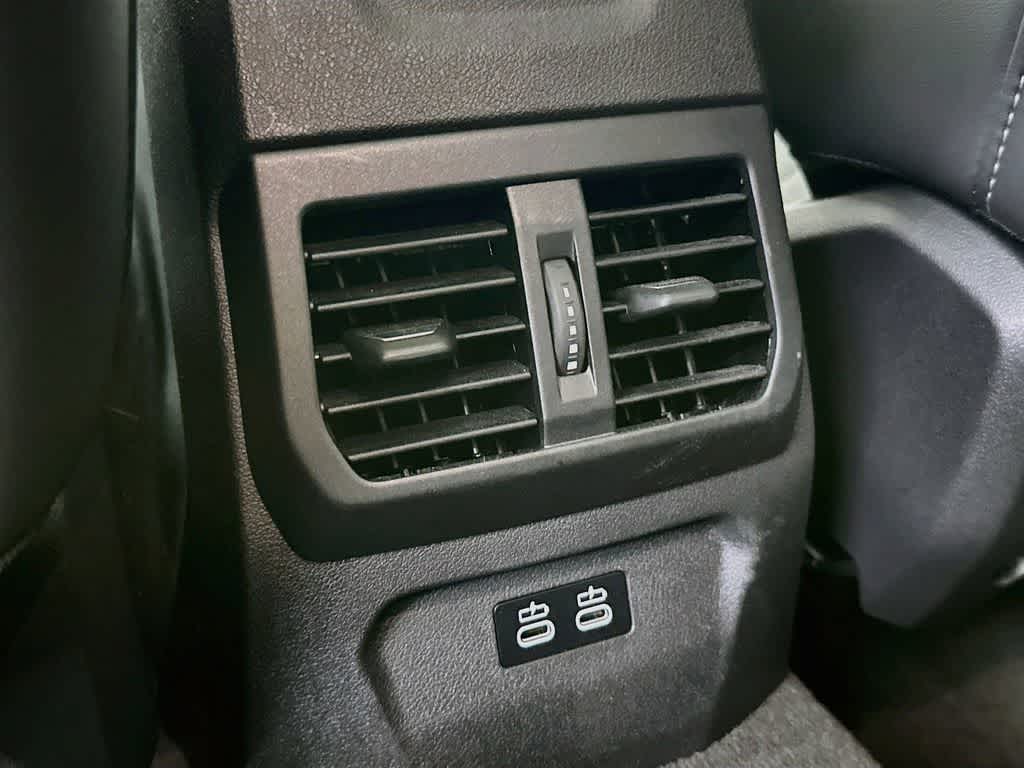 2025 BMW 228 xDrive 228 xDrive