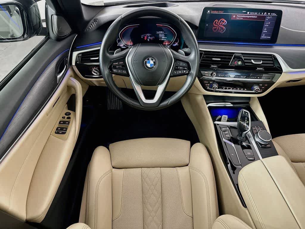 2022 BMW 530i 530i