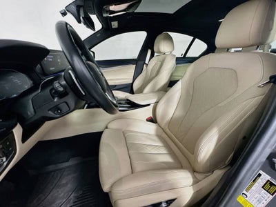 2022 BMW 530i 530i