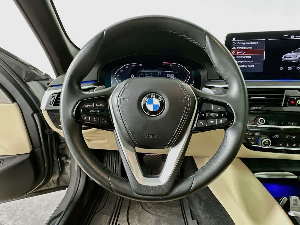 2022 BMW 530i 530i