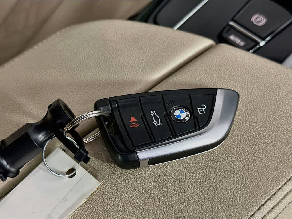 2022 BMW 530i 530i