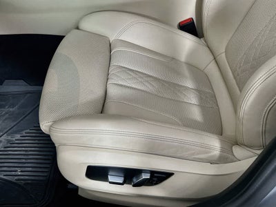2022 BMW 530i 530i