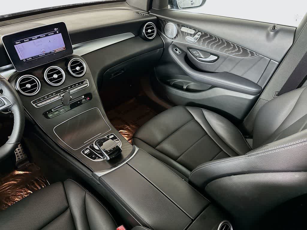 2018 Mercedes-Benz GLC 300 GLC 300