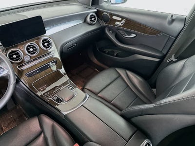 2020 Mercedes-Benz GLC 300 GLC 300