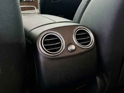 2020 Mercedes-Benz GLC 300 GLC 300