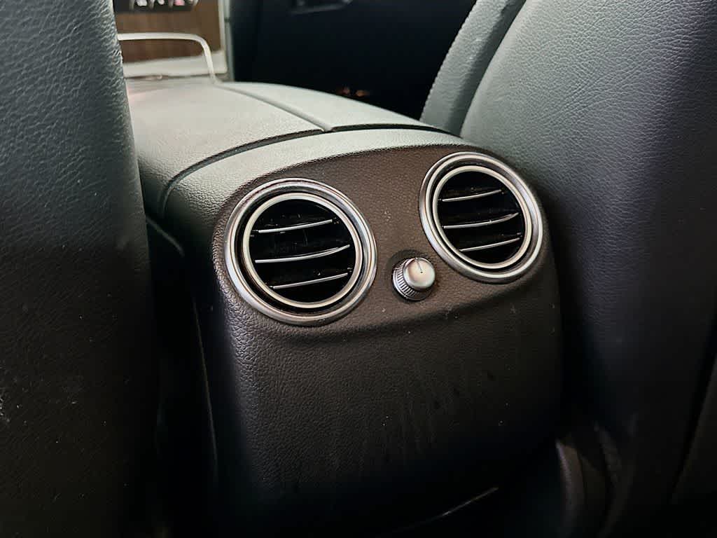 2020 Mercedes-Benz GLC 300 GLC 300