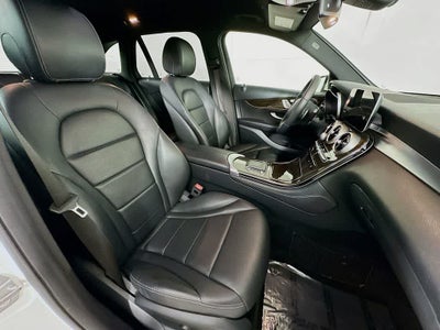 2020 Mercedes-Benz GLC 300 GLC 300
