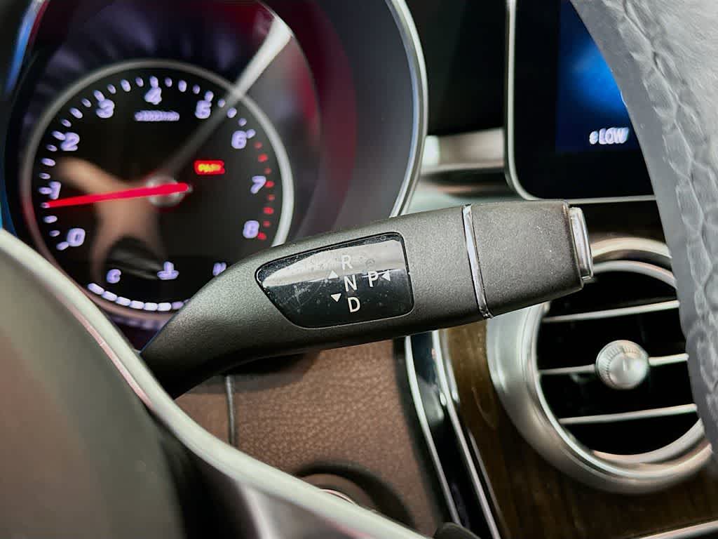 2020 Mercedes-Benz GLC 300 GLC 300