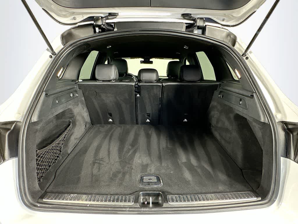 2020 Mercedes-Benz GLC 300 GLC 300
