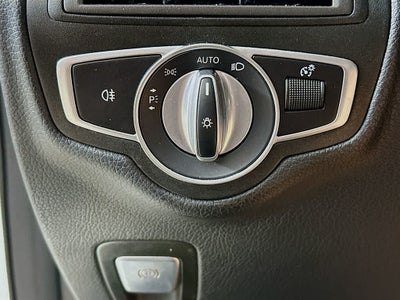 2020 Mercedes-Benz GLC 300 GLC 300