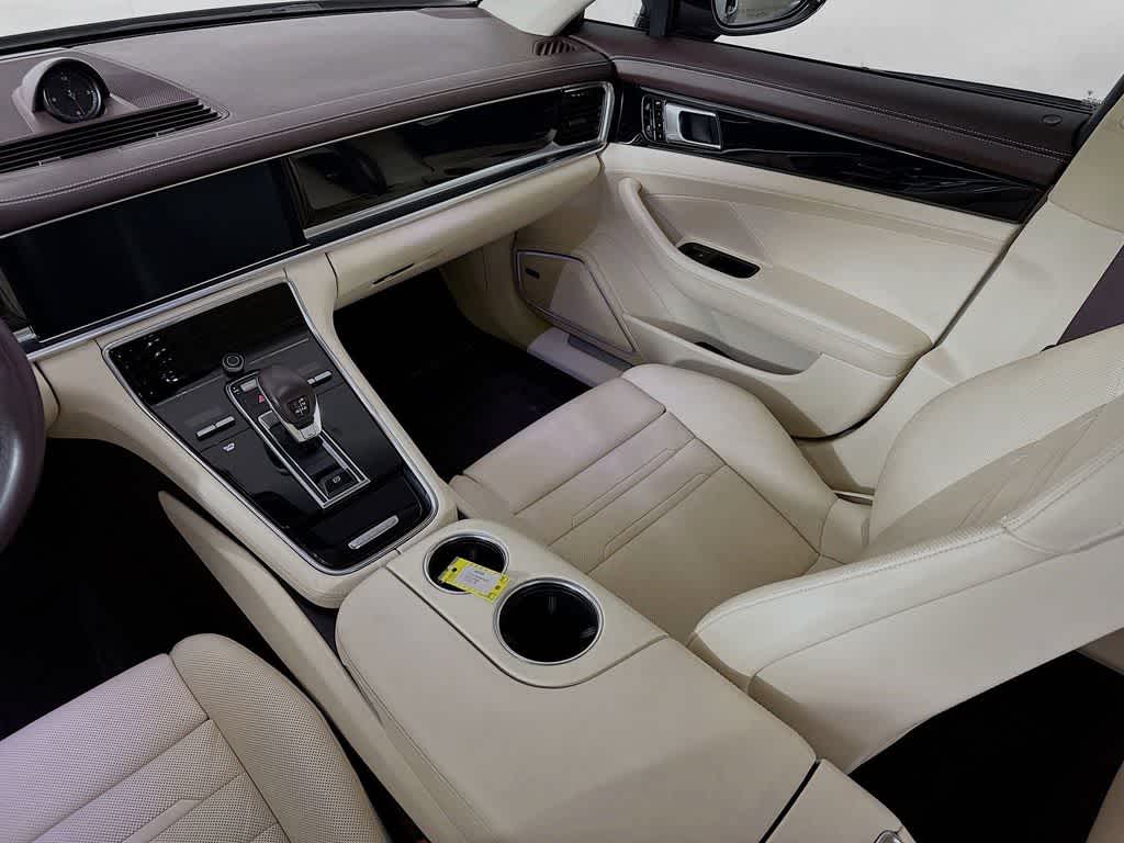 2020 Porsche Panamera 4