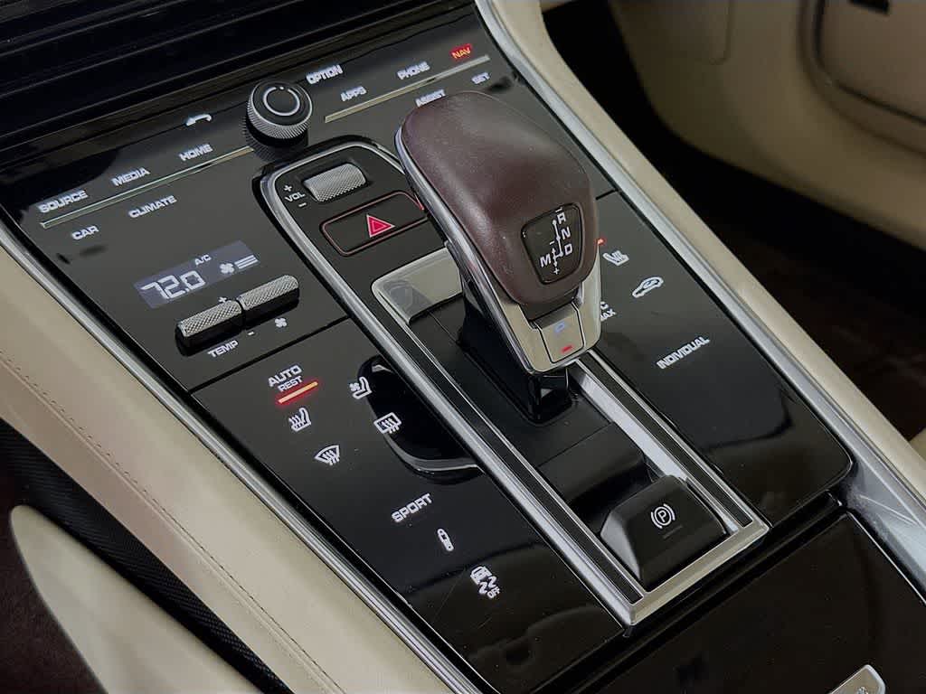 2020 Porsche Panamera 4