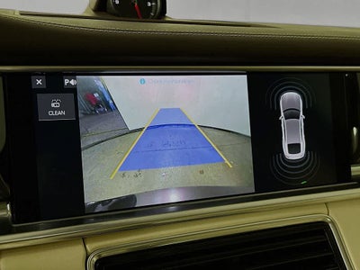 2020 Porsche Panamera 4