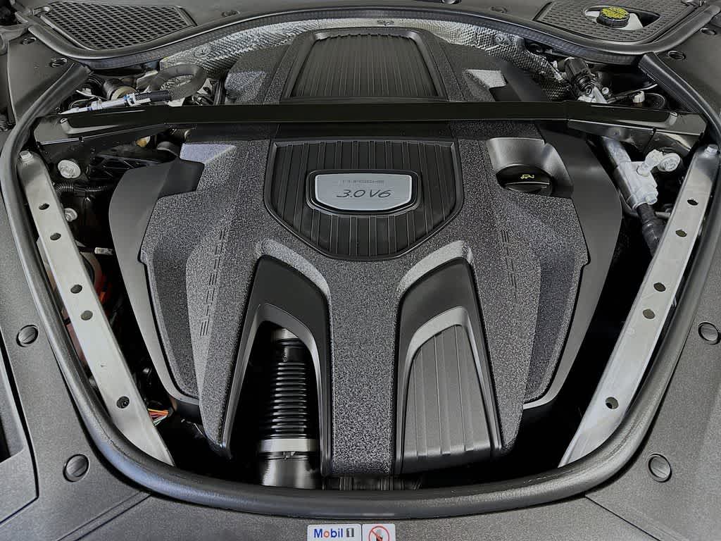 2020 Porsche Panamera 4