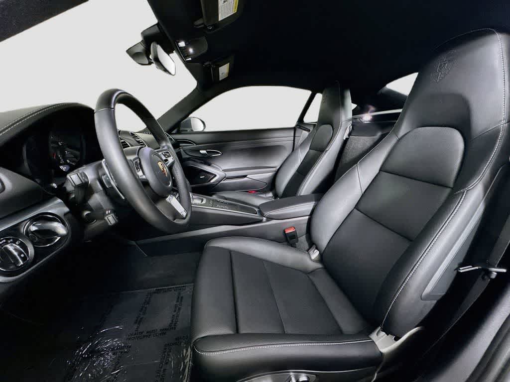 2024 Porsche 718 Cayman Style Edition