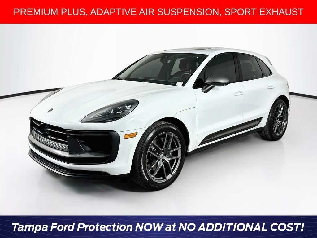 2025 Porsche Macan Base