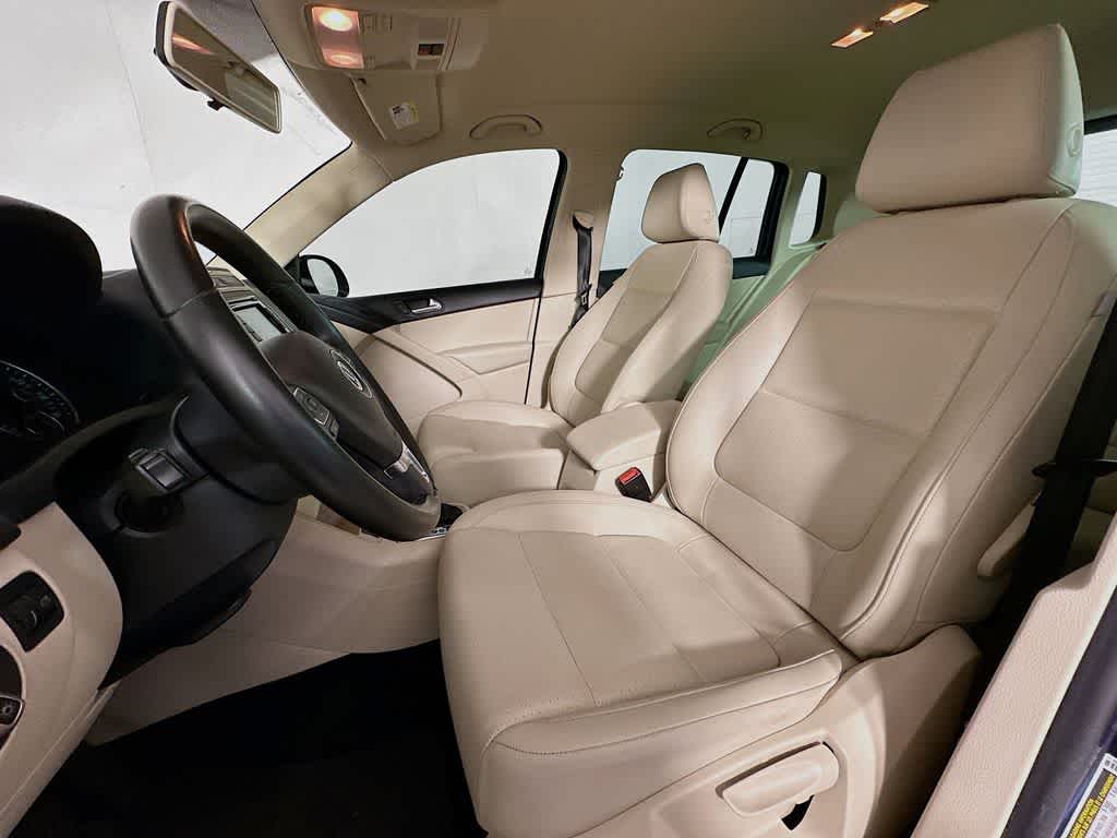 2015 Volkswagen Tiguan SE